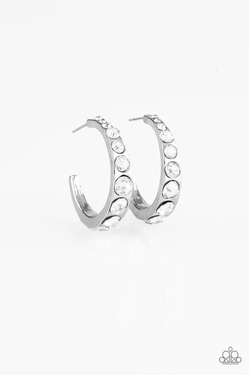 Paparazzi ♥ Welcome To Glam Town - White ♥ Earrings