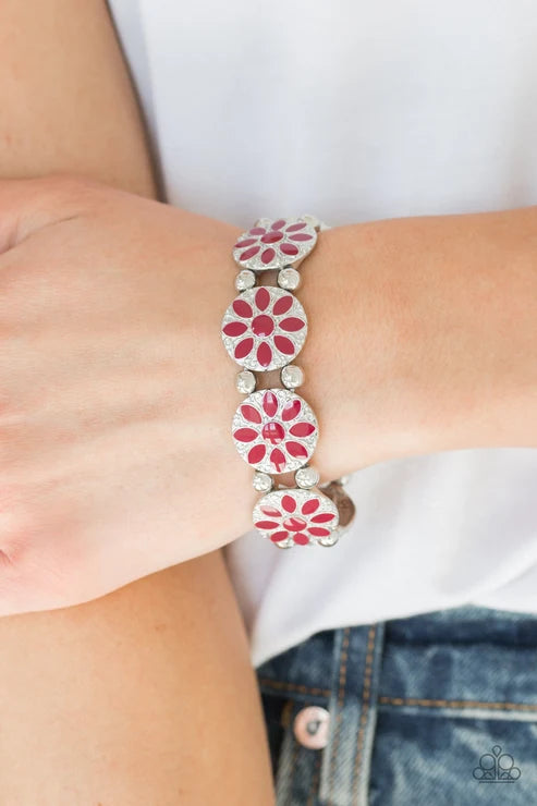 Paparazzi ♥ Dancing Dahlias - Red ♥ Bracelet