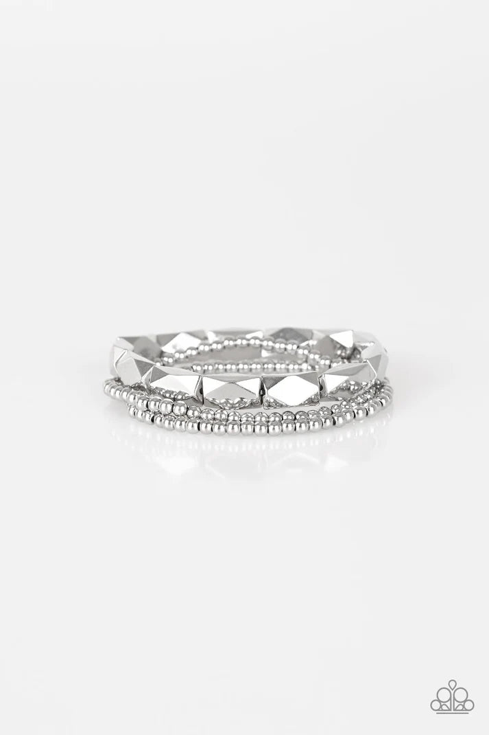 Paparazzi ♥ Metal Movement - Silver ♥ Bracelet