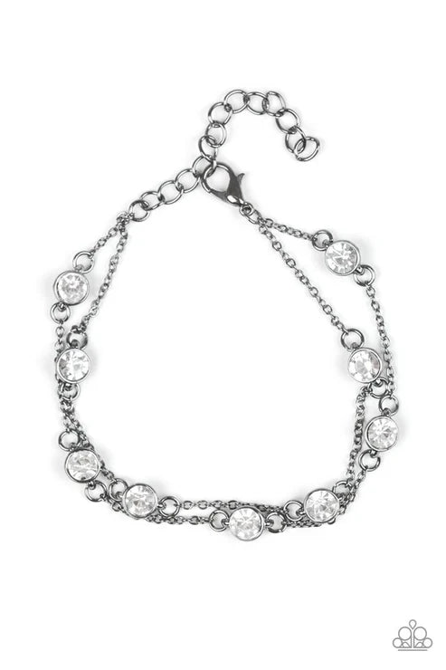 Paparazzi ♥ Spotlight Starlight - Black ♥ Bracelet