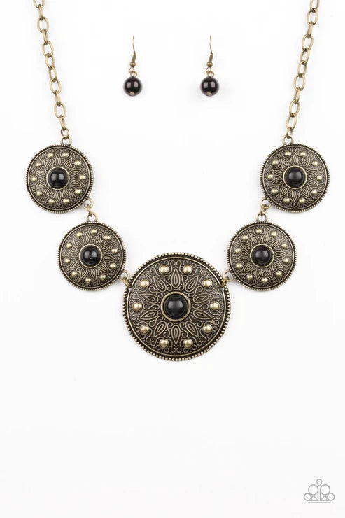 Paparazzi ♥ Hey, SOL Sister - Black ♥ Necklace