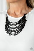 Paparazzi ♥ Catwalk Queen - Black ♥ Necklace