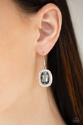 Paparazzi ♥ The Modern Monroe - Silver ♥ Earrings