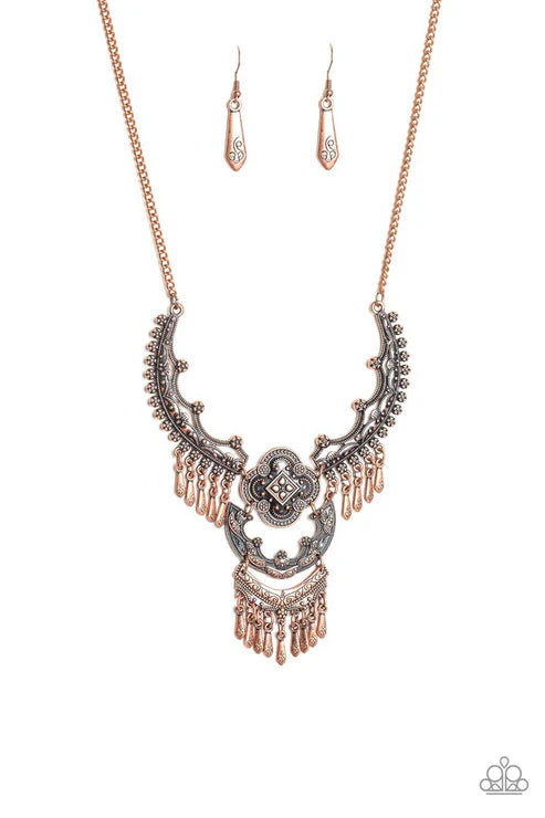 Paparazzi ♥ Rogue Vogue - Copper ♥ Necklace