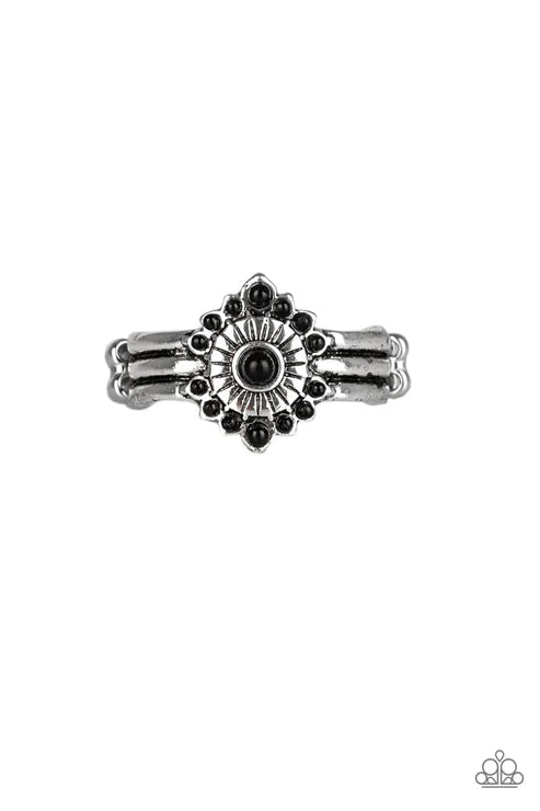 Paparazzi ♥ Rainbow Rivera - Black ♥ Ring