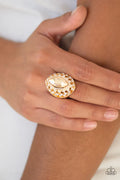 Paparazzi ♥ Royal Radiance - Gold ♥ Ring