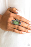 Paparazzi ♥ Western Royalty - Green ♥ Ring