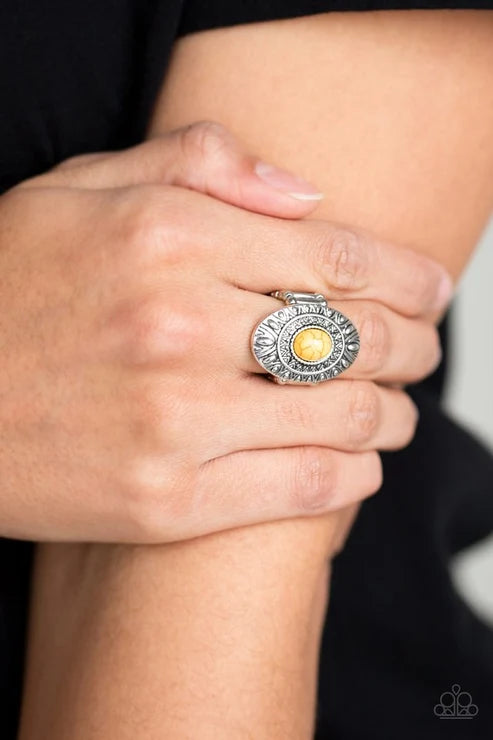 Paparazzi ♥ Stone Fox - Yellow ♥ Ring