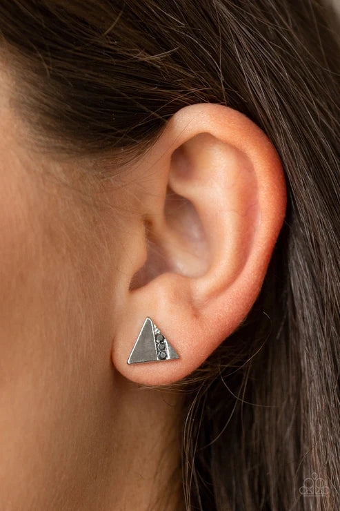 Paparazzi ♥ Pyramid Paradise - Silver ♥ Post Earrings