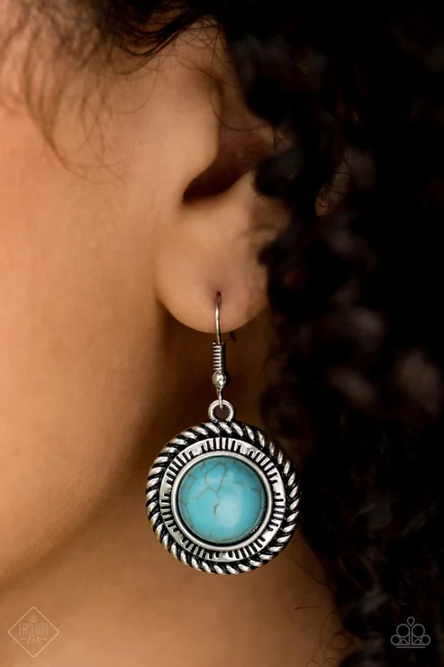 Paparazzi ♥ Natural-Born Nomad - Blue ♥ Earrings