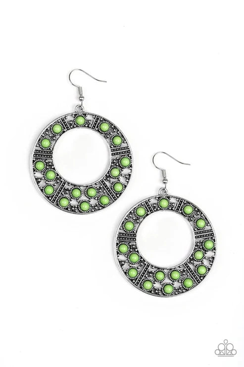 Paparazzi ♥ San Diego Samba - Green ♥ Earrings