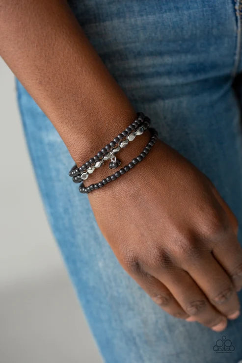 Paparazzi ♥ Tour de Tranquility - Black ♥ Bracelet