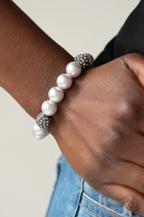 Paparazzi ♥ Cake Walk - Silver ♥ Bracelet