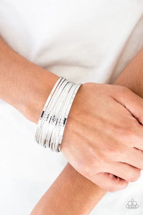 Paparazzi ♥ Am I BRIGHT? - Silver ♥ Bracelet