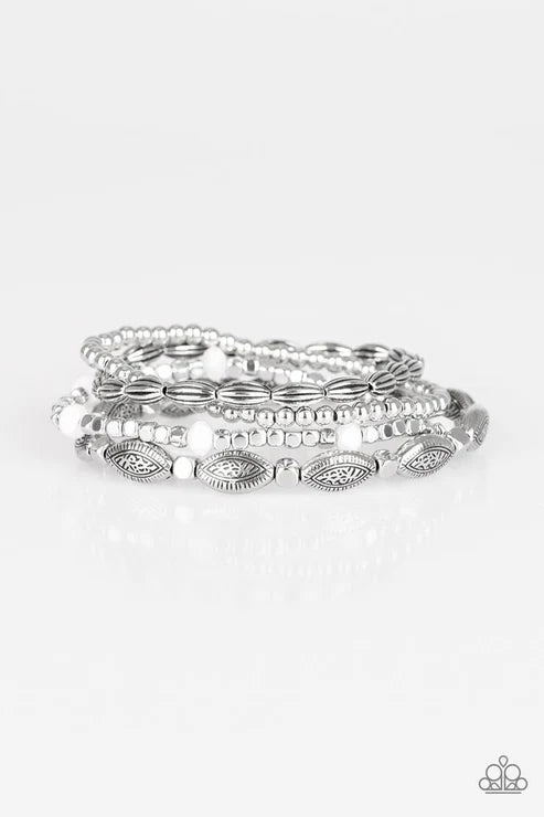 Paparazzi ♥ Full Of WANDER - White ♥ Bracelet