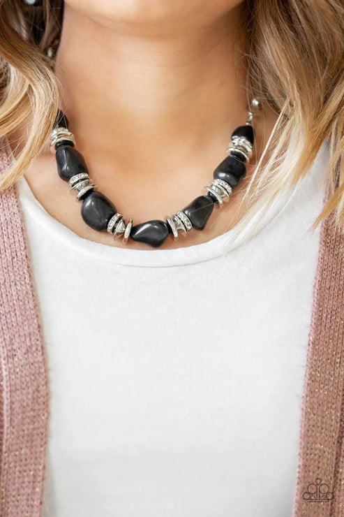 Paparazzi ♥ Stunningly Stone Age - Black ♥ Necklace