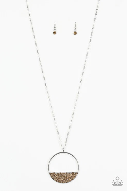 Paparazzi ♥ Bet Your Bottom Dollar - Brown ♥ Necklace