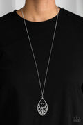 Paparazzi ♥ Eden Enchantment - Silver ♥ Necklace