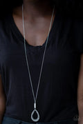Paparazzi ♥ Red Carpet Royal - White ♥ Necklace