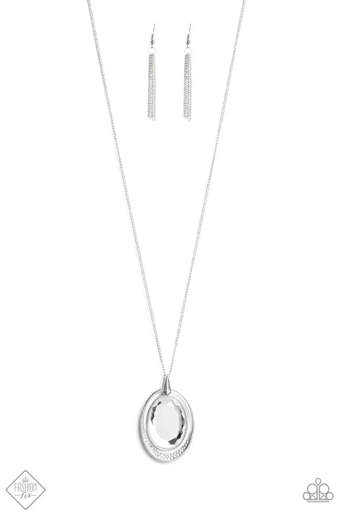 Paparazzi ♥ Metro Must-Have - White ♥ Necklace