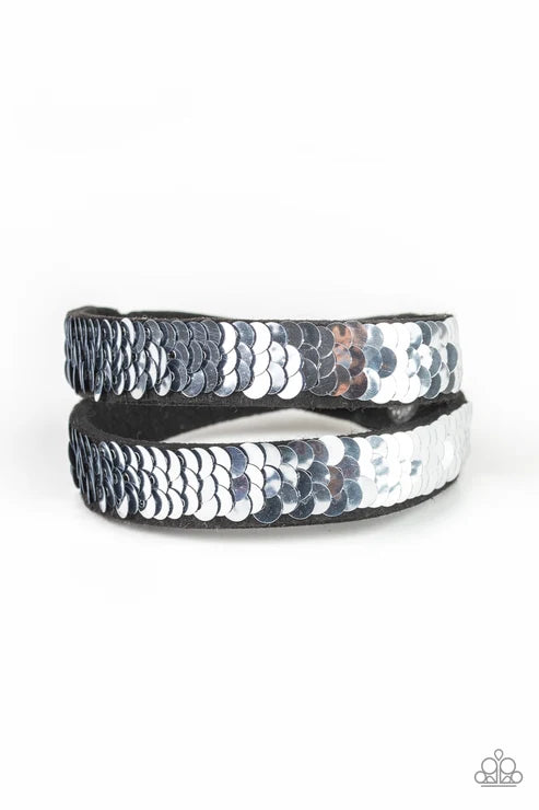 Paparazzi ♥ Under The SEQUINS - Blue ♥ Bracelet
