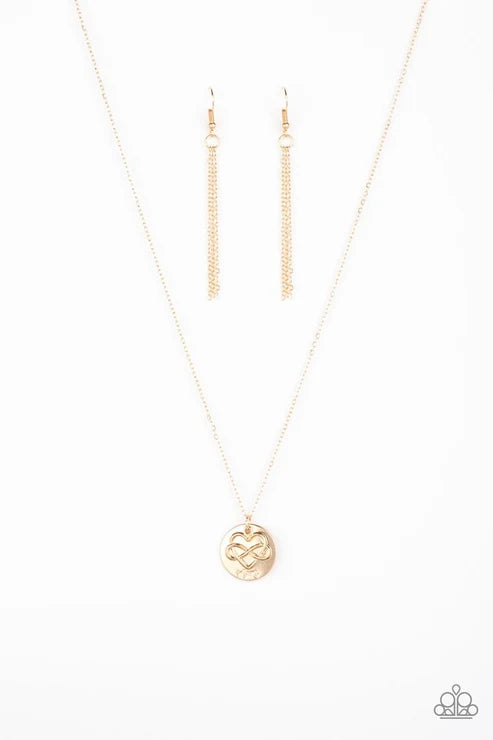 Paparazzi ♥ Home Is Where Mom Is - Gold ♥ Necklace