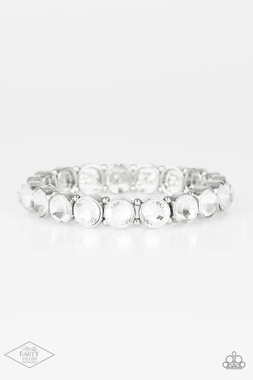 Paparazzi ♥ Sugar-Coated Sparkle - White ♥ Bracelet