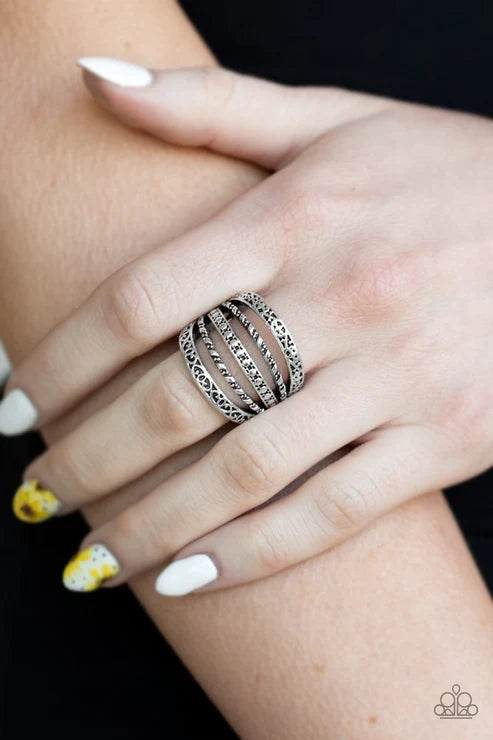 Paparazzi ♥ Textile Bliss - Silver ♥ Ring
