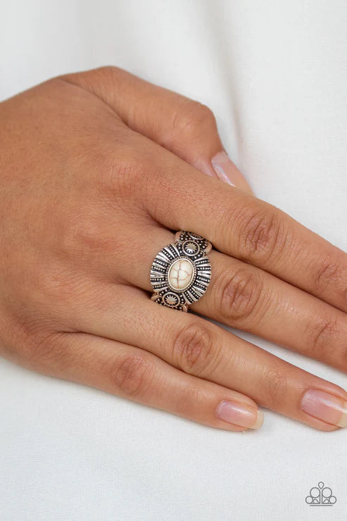 Paparazzi ♥ Thirst Quencher - White ♥ Ring