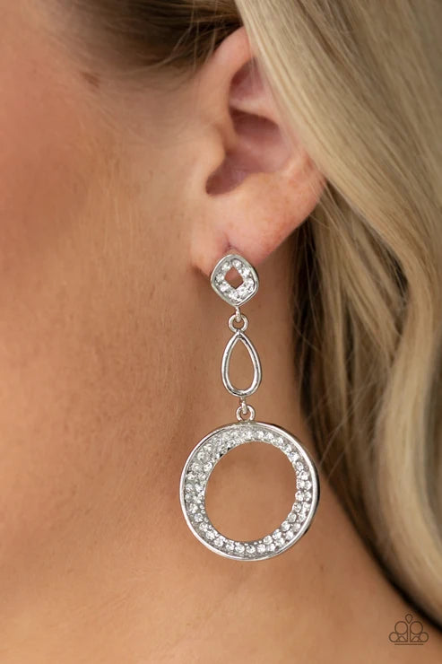 Paparazzi ♥ On The Glamour Scene - White ♥ Post Earrings