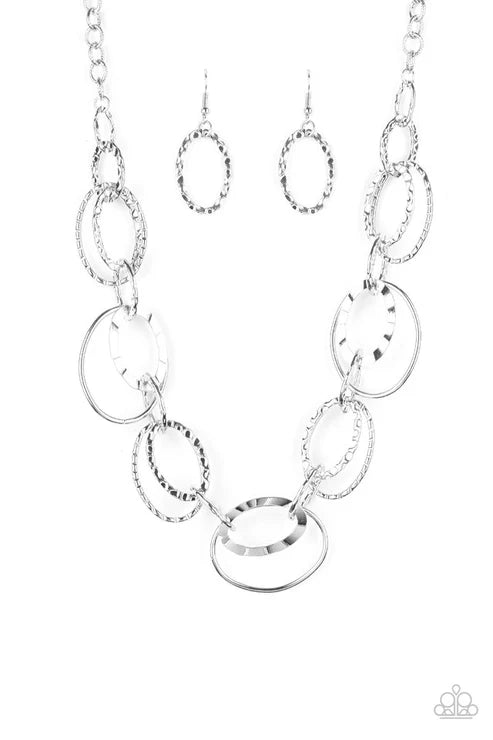 Paparazzi ♥ Bend OVAL Backwards - Silver ♥ Necklace