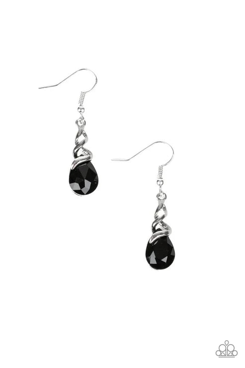 Paparazzi ♥ Totally Timeless - Black ♥ Earrings