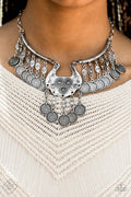 Paparazzi ♥ Treasure Temptress - Silver ♥ Necklace