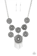 Paparazzi ♥ Modern Medalist - Silver ♥ Necklace