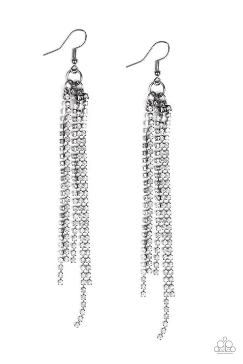 Paparazzi ♥ Center Stage Status - Black ♥ Earrings