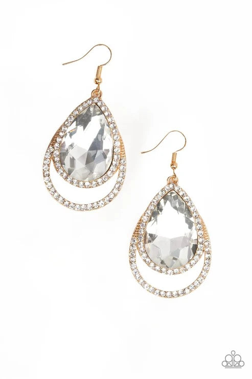 Paparazzi ♥ Famous - Gold ♥ Earrings