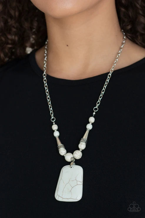 Paparazzi ♥ Sandstone Oasis - White ♥ Necklace