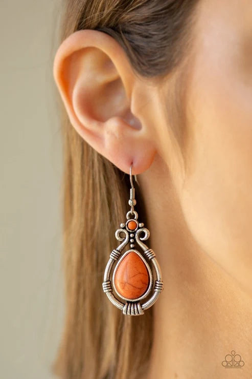Paparazzi ♥ Canyon Scene - Orange ♥ Earrings