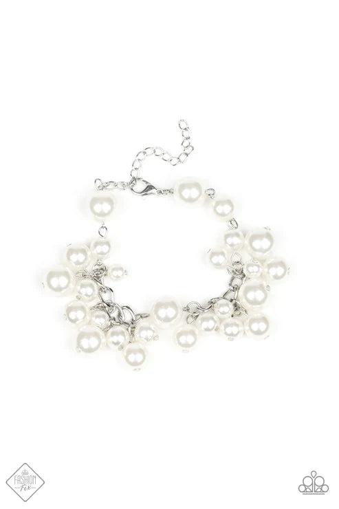 Paparazzi ♥ Girls in Pearls ♥ Bracelet