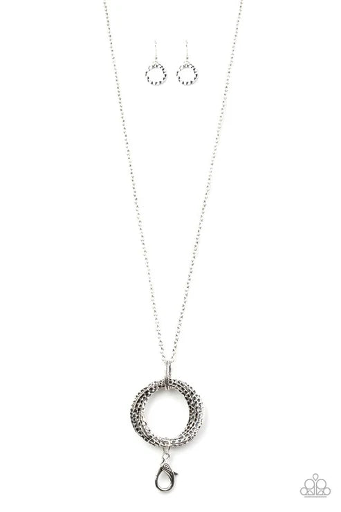 Paparazzi ♥ Metal Marathon - Silver ♥ Lanyard