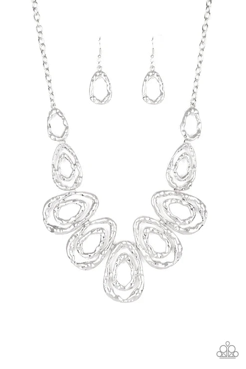 Paparazzi ♥ Terra Couture - Silver ♥ Necklace
