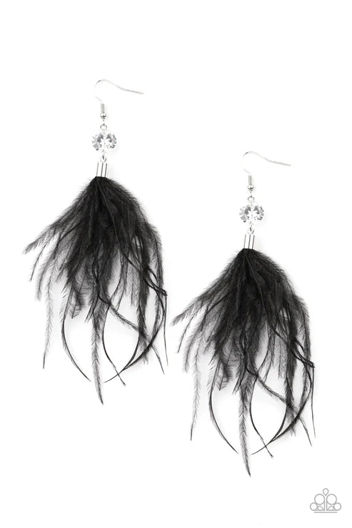Paparazzi ♥ Feathered Flamboyance - Black ♥ Earrings
