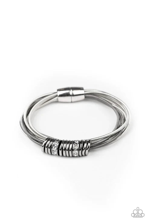 Paparazzi ♥ Magnetically Metro - Multi ♥ Bracelet