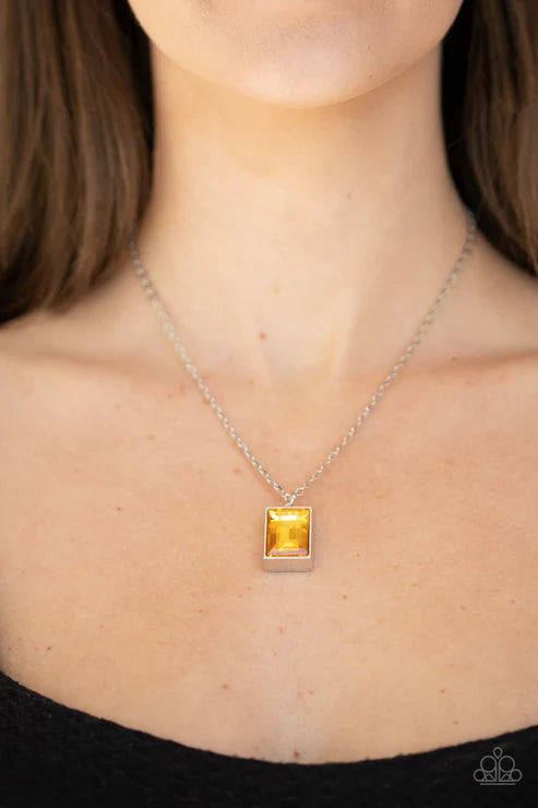 Paparazzi ♥ Pro Edge - Yellow ♥ Necklace