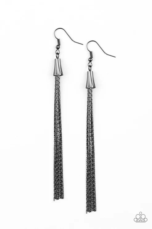 Paparazzi ♥ Shimmery Streamers - Black ♥ Earrings