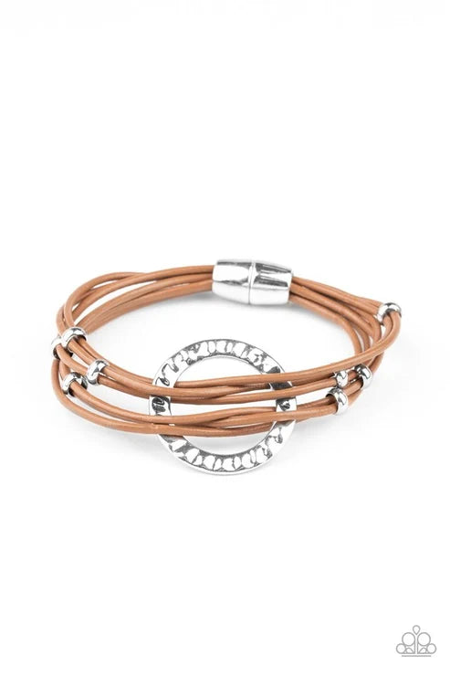Paparazzi ♥ Magnetic Muse - Brown ♥ Bracelet