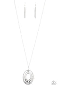Paparazzi ♥ Dizzying Decor - Silver ♥ Necklace