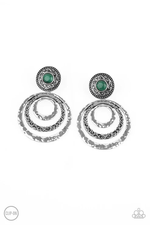 Paparazzi ♥ Bare Your Soul - Green ♥ Clip-On