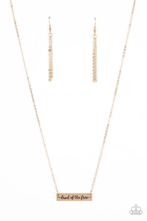 Paparazzi ♥ Land Of The Free - Gold ♥ Necklace