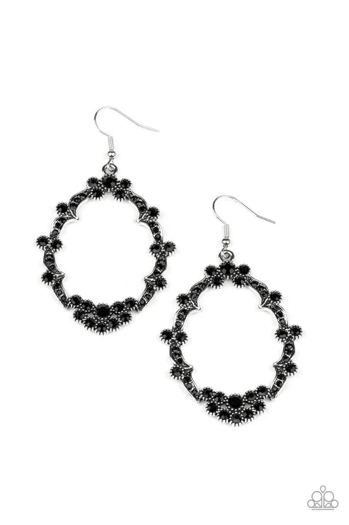 Paparazzi ♥ Sparkly Status - Black ♥ Earrings
